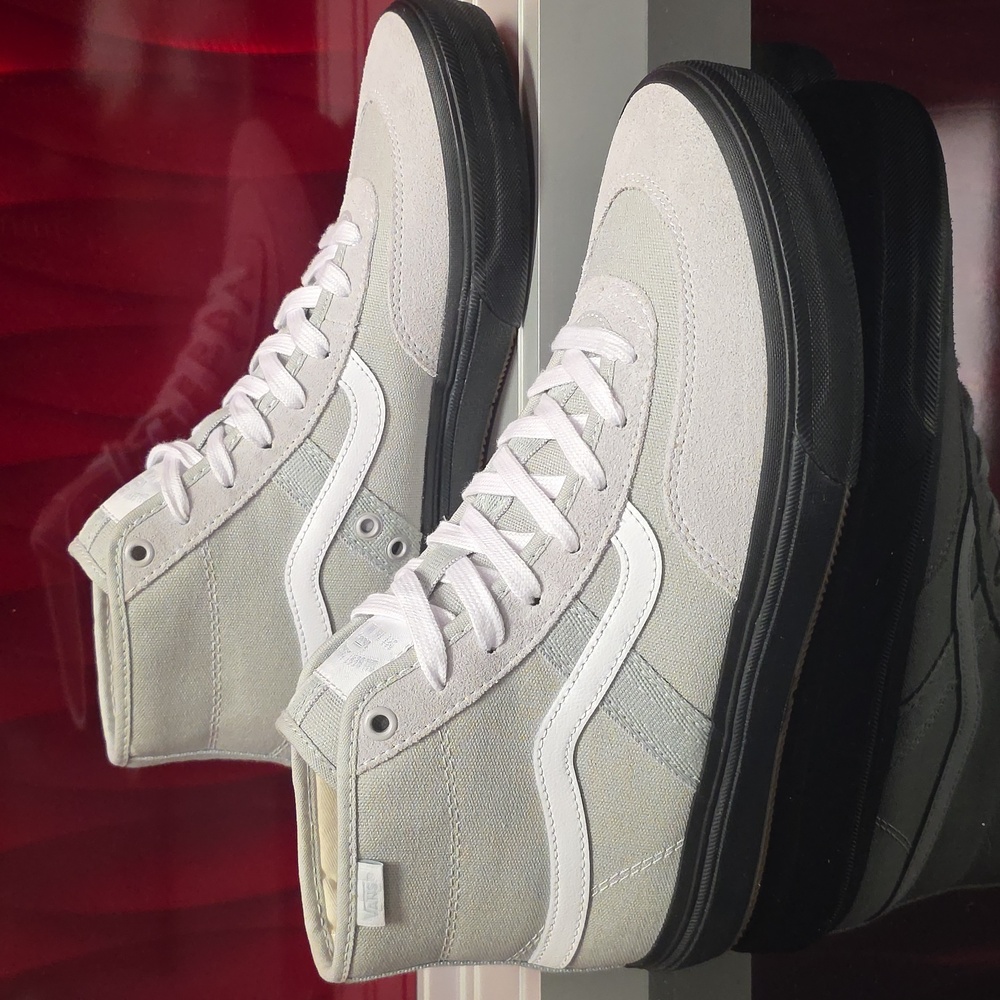 Vans Crockett High Light Gray Black Men's 7 Women's 8.5 New With Box